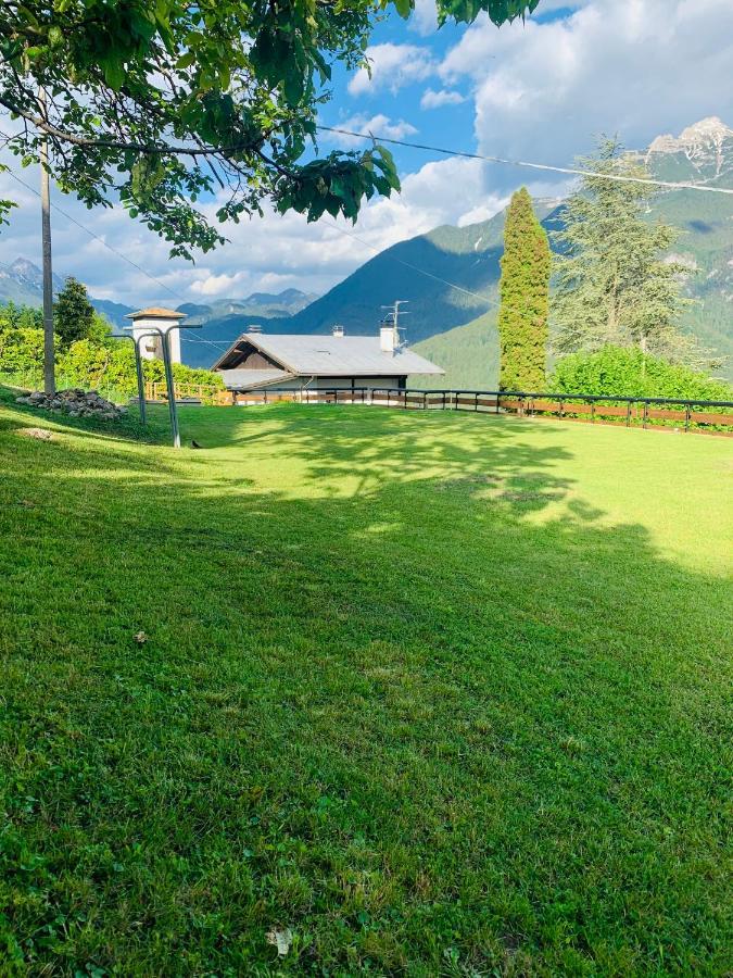 Mansarda La Soffitta Lejlighedshotel Domegge di Cadore Eksteriør billede