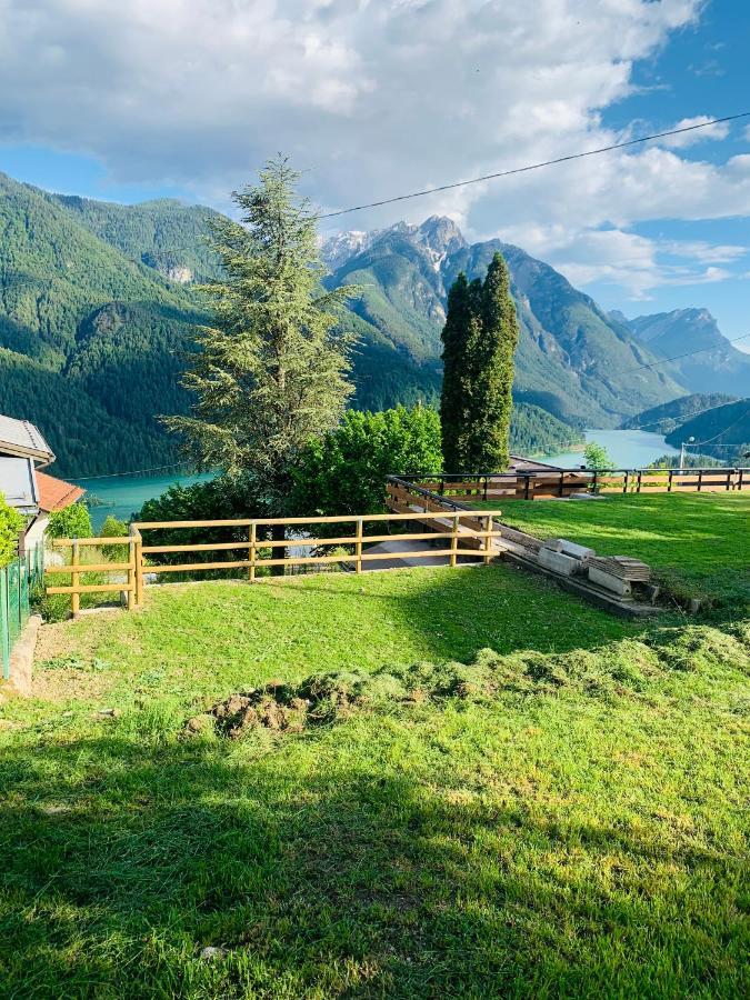 Mansarda La Soffitta Lejlighedshotel Domegge di Cadore Eksteriør billede