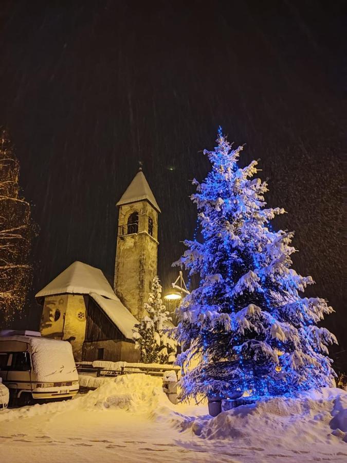 Mansarda La Soffitta Lejlighedshotel Domegge di Cadore Eksteriør billede