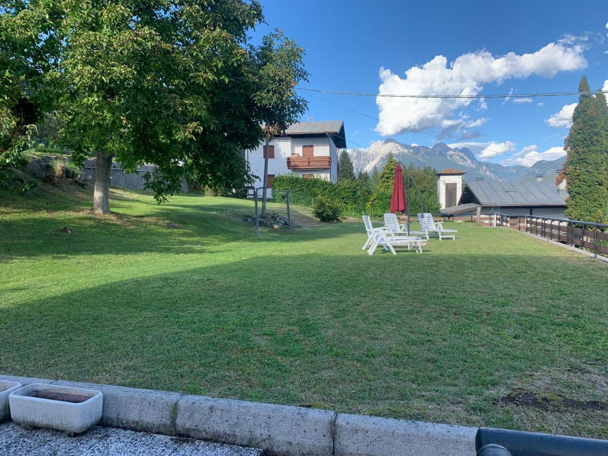 Mansarda La Soffitta Lejlighedshotel Domegge di Cadore Eksteriør billede