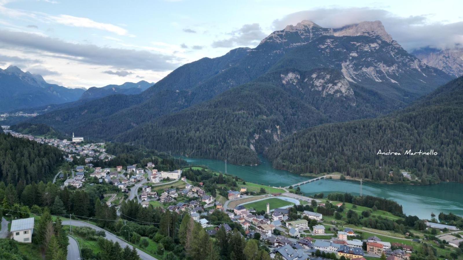 Mansarda La Soffitta Lejlighedshotel Domegge di Cadore Eksteriør billede